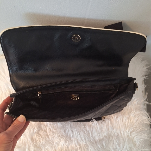 Donna Karan DKNY quilted rosette leather bag purse - Picture 5 of 6